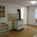 Rekreacni Dum U Parku Nyaraló Mikulčice
