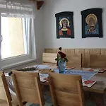 Nyaraló Rekreacni Dum U Parku *