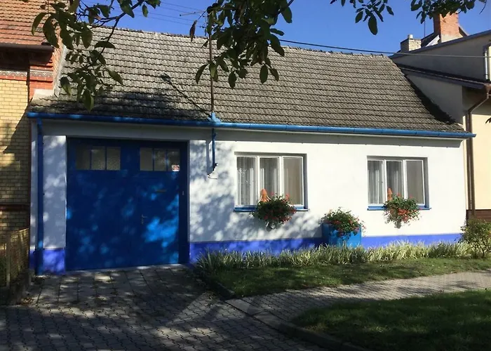 Rekreacni Dum U Parku Holiday home Mikulcice